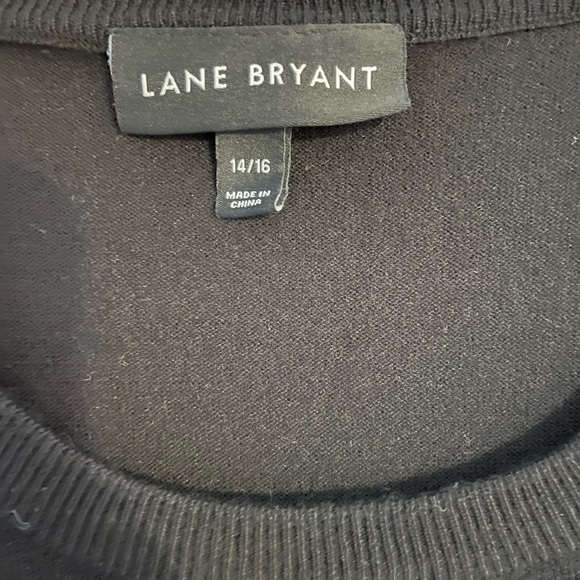 Avenue Ruched Side Short Sleeve Sweater - Picture 3 of 3